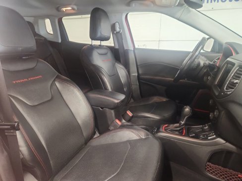 Used 2020 Jeep Compass Trailhawk w/ Leather Interior Group image 10