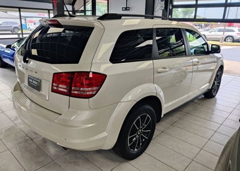 Used 2018 Dodge Journey SE w/ Blacktop Package image 10