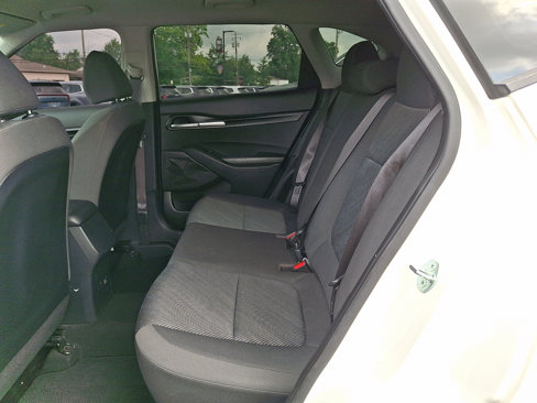 Used 2023 Kia Seltos LX image 10