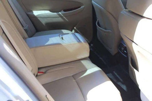 Used 2013 Hyundai Genesis 3.8 w/ Premium Pkg image 14