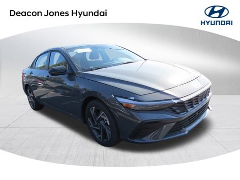 New 2025 Hyundai Elantra Sport image 1