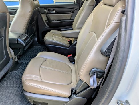Used 2015 GMC Acadia SLT image 7