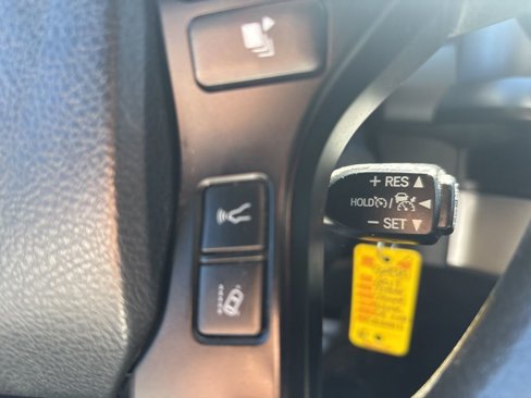 Used 2019 Toyota Tacoma SR image 17