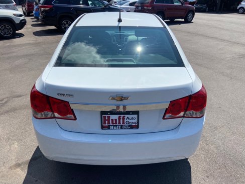 Used 2014 Chevrolet Cruze LS image 7