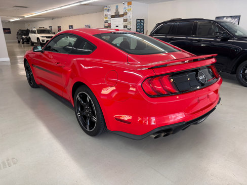 Used 2019 Ford Mustang GT Premium w/ Equipment Group 401A image 5