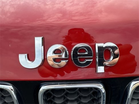 Used 2019 Jeep Compass Limited image 31