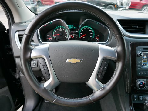 Used 2017 Chevrolet Traverse LT image 26