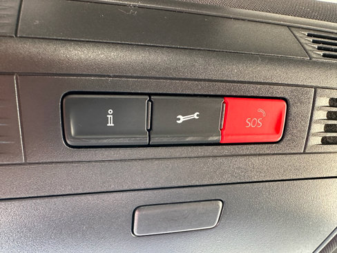 Used 2016 Volkswagen GTI SE image 24