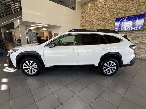 Certified 2025 Subaru Outback Premium image 6