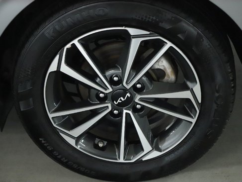 Used 2024 Kia Forte LXS image 38