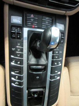 Used 2019 Porsche Macan image 27