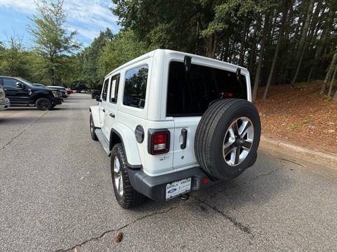 Used 2018 Jeep Wrangler Unlimited Sahara image 5