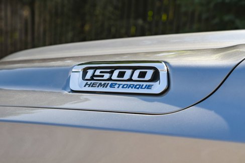 Used 2024 RAM 1500 Laramie image 35