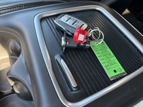 Used 2019 Chrysler Pacifica Limited image 26