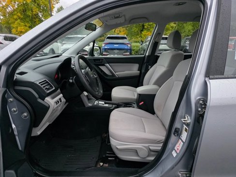 Used 2016 Subaru Forester 2.5i w/ Alloy Wheel Package image 16