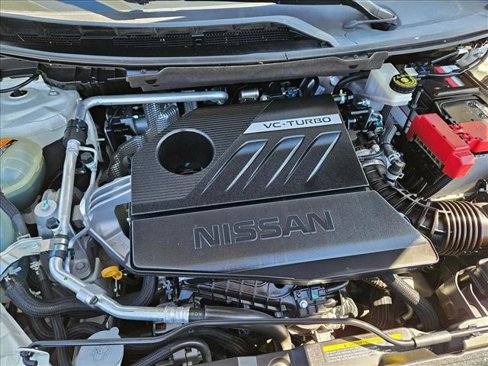 Used 2022 Nissan Rogue SV image 22