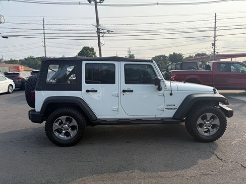 Used 2015 Jeep Wrangler Unlimited Sport w/ Connectivity Group image 8