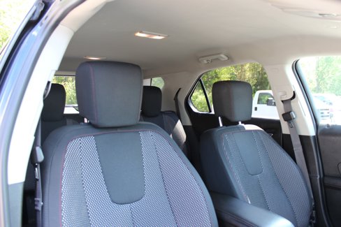Used 2017 Chevrolet Equinox LT w/ Convenience Package image 34