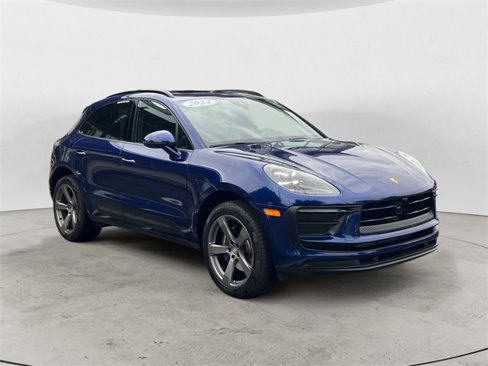 Used 2024 Porsche Macan image 7