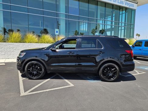 Used 2018 Ford Explorer Sport w/ Equipment Group 401A image 9