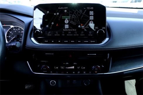 Used 2021 Nissan Rogue SL w/ Premium Package image 16