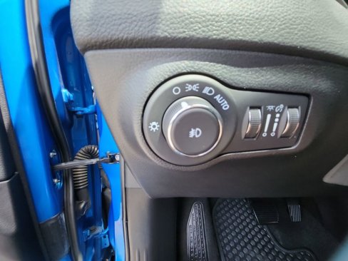 Used 2021 Jeep Compass Latitude w/ Convenience Group image 22