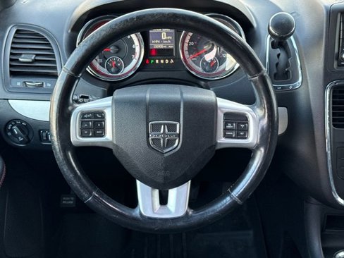 Used 2018 Dodge Grand Caravan GT image 30