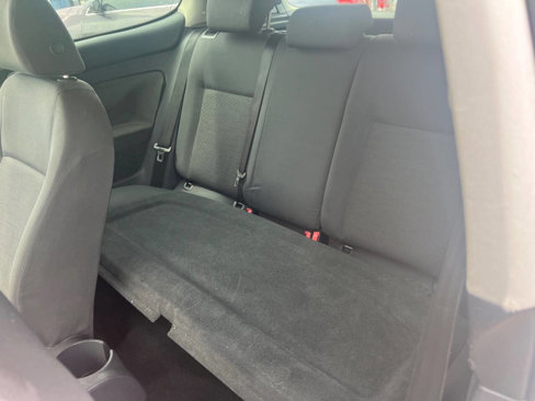 Used 2008 Volkswagen Rabbit S image 7