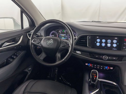 Used 2018 Buick Enclave Premium image 28