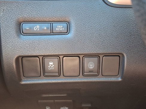 Used 2020 Nissan Murano S w/ Technology Package image 23