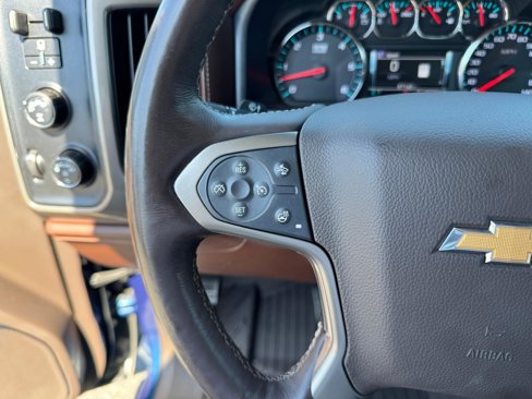 Used 2018 Chevrolet Silverado 1500 High Country image 24