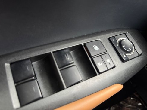 Used 2017 Lexus NX 300h AWD image 20