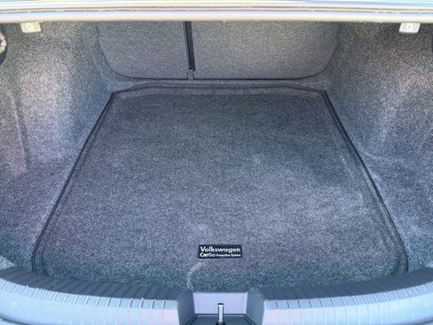 Certified 2021 Volkswagen Jetta SE image 7