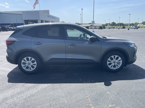 Used 2025 Ford Escape Active image 18