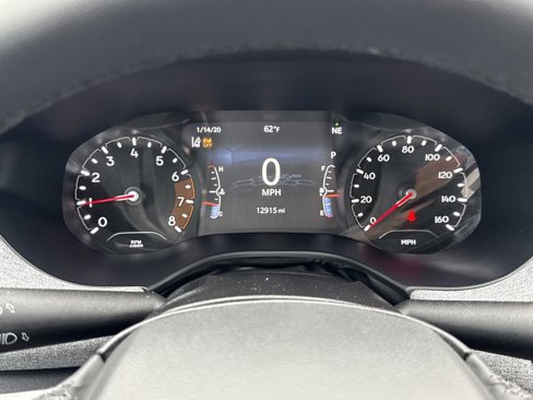 Used 2024 Jeep Compass Latitude image 21
