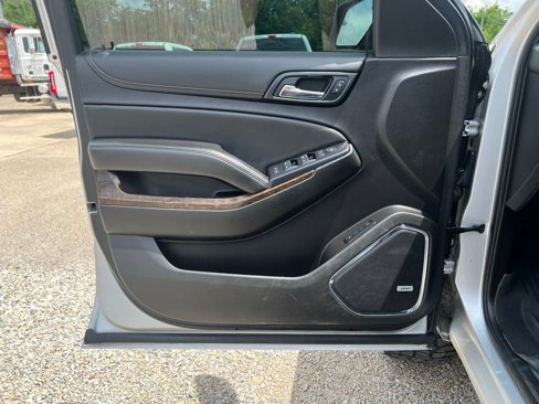 Used 2016 Chevrolet Tahoe LT image 11