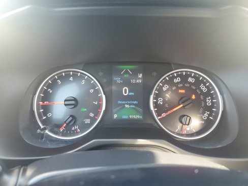 Used 2020 Toyota RAV4 XLE image 15