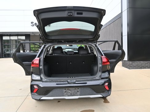 Used 2020 Kia Niro LX image 15