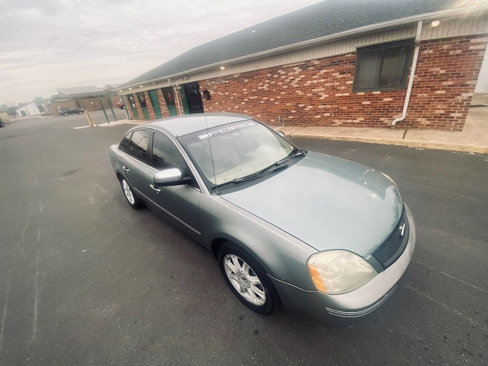 Used 2006 Ford Five Hundred Limited image 11
