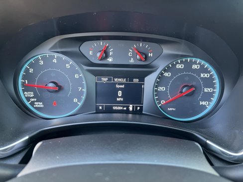 Used 2018 Chevrolet Equinox LT image 18