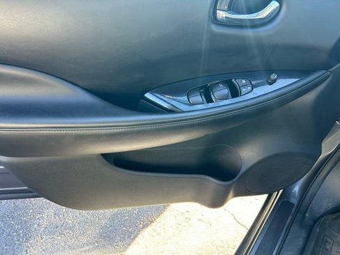 Used 2017 Nissan Leaf SL image 8