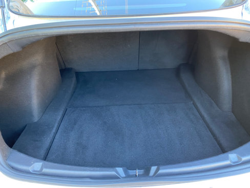 Used 2018 Tesla Model 3 Long Range image 9