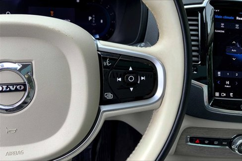 Used 2023 Volvo XC90 B6 Plus w/ Protection Package Premier image 23