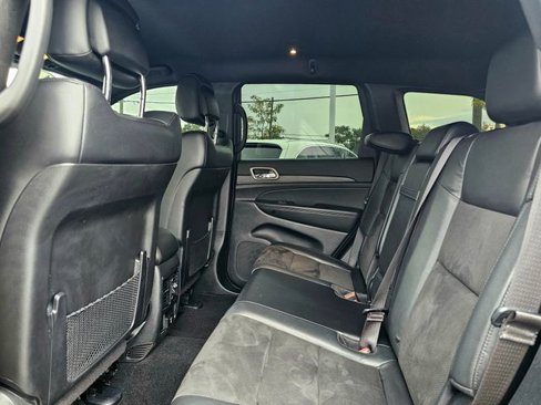 Used 2021 Jeep Grand Cherokee Laredo X image 23