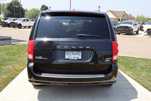 Used 2018 Dodge Grand Caravan GT image 29