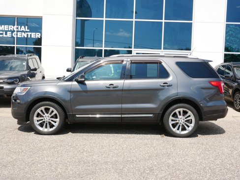 Used 2018 Ford Explorer XLT w/ Safe & Smart Package image 26