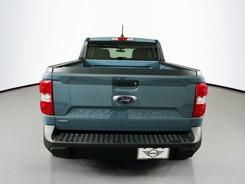 Used 2023 Ford Maverick XLT image 6