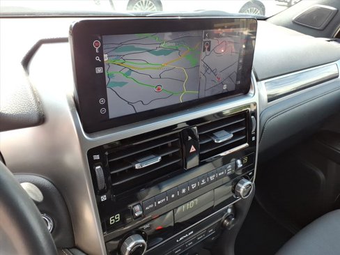 Used 2023 Lexus GX 460 Premium w/ Premium Plus Package image 17