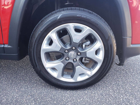 Used 2018 Jeep Compass Limited w/ Navigation Group image 5