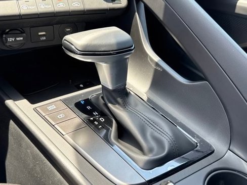 New 2025 Hyundai Elantra Sport image 13